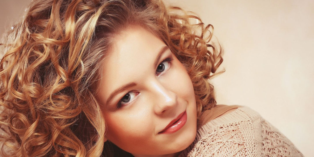 Say Goodbye to Flat Roots: Transform Your Curls with The AuBonacci Styler - Curly Life Company